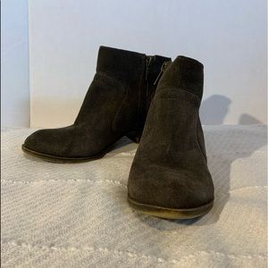 Lucky Brand Brolley brown suede bootie